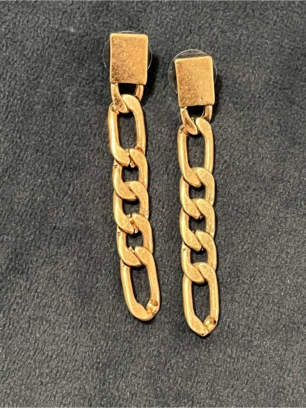 Gold Chain-Link Drop Earrings